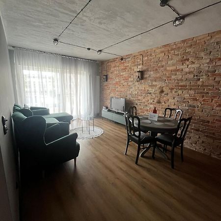 פוזנן Apartament Z Widokiem Na Stadion Styl Industrialny Jedyny Taki Check In 24 H מראה חיצוני תמונה
