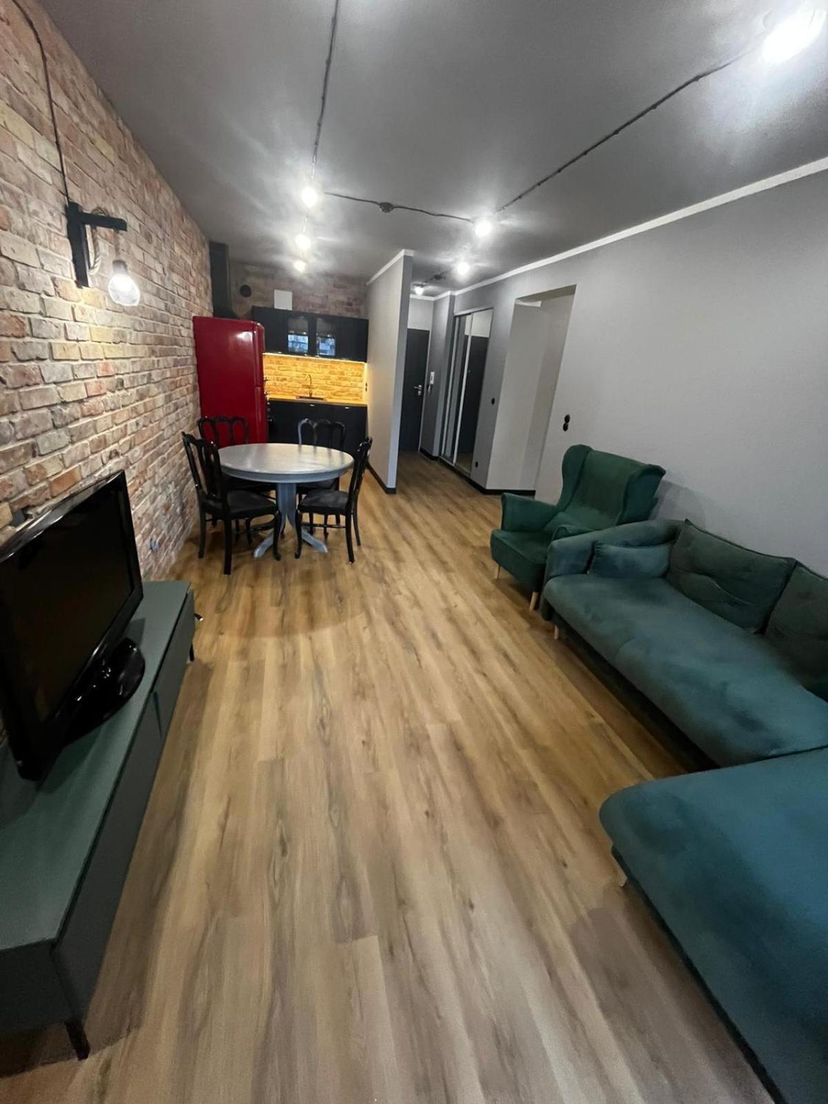 פוזנן Apartament Z Widokiem Na Stadion Styl Industrialny Jedyny Taki Check In 24 H מראה חיצוני תמונה